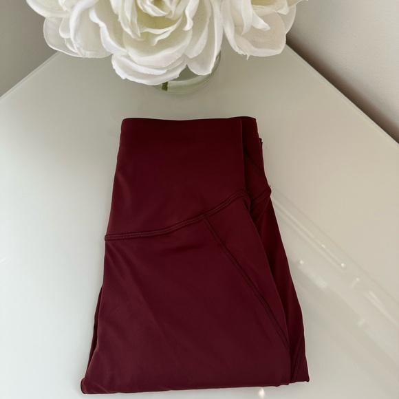 LULULEMON Base Pace Leggings (BRAND NEW) - Picture 3 of 4